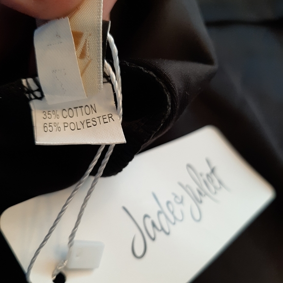 Ladies clothes - Picture 8 of 8